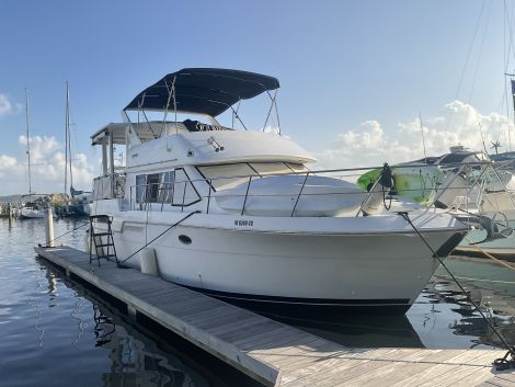 Used Carver Power boats For Sale  by owner | 1997 42 foot Carver 405 Aft Cabin