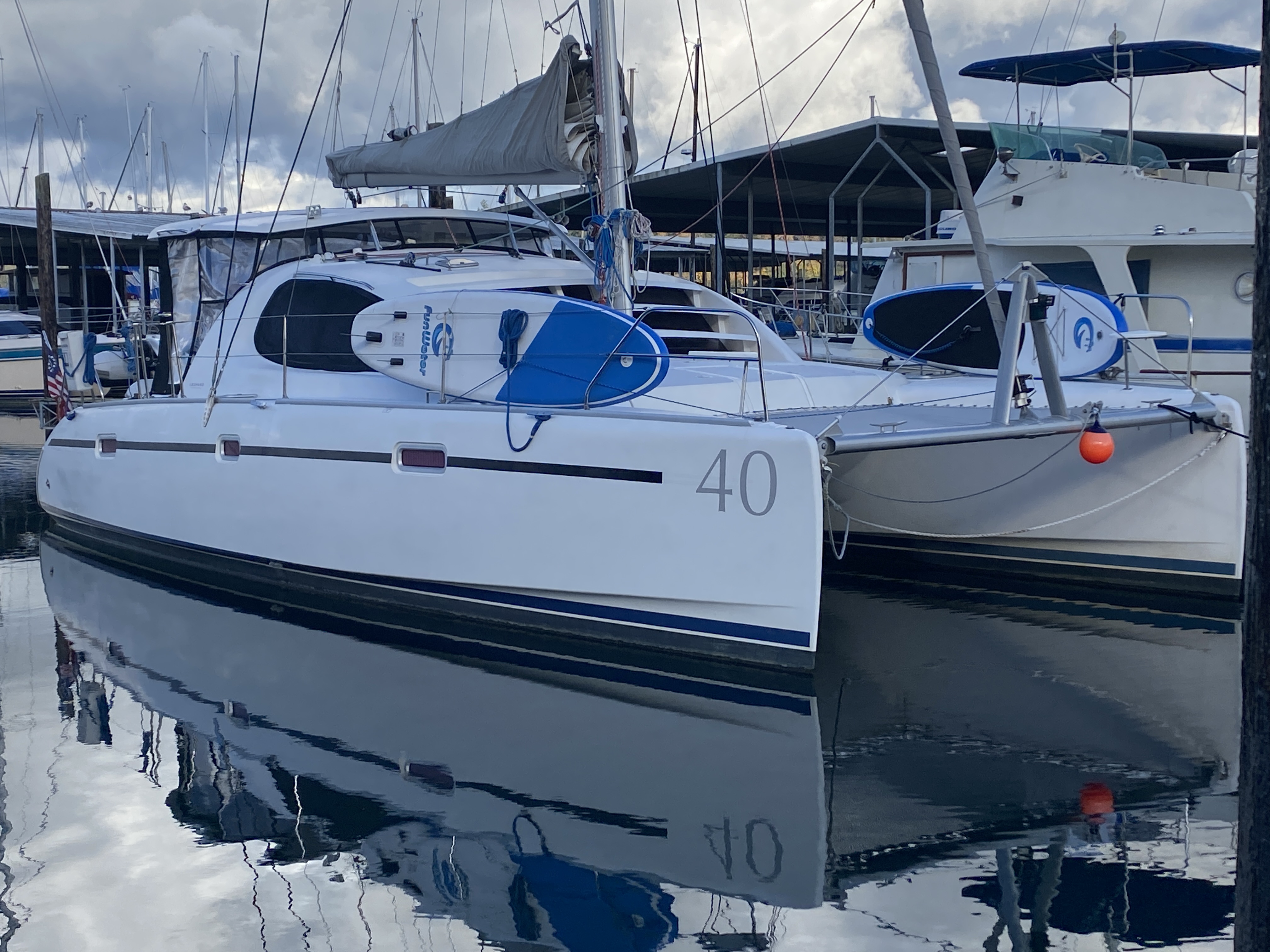 Boats For Sale | 2005 Robertson & Caine  Leopard 40