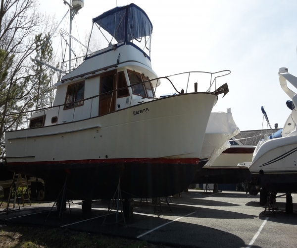 1985 34 foot Marine Trader Trawler double cabin Power boat for Sale in MD