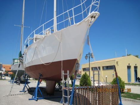 Used Boats For Sale in Greece by owner | 1982 37 foot w, de vries lentsch sloop rigged