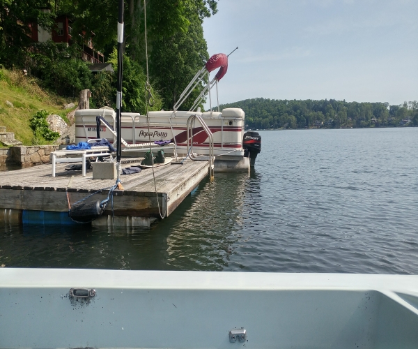 Used Boats For Sale in Springfield, Massachusetts by owner | 1999 21 foot Aqua Patio Pontoon