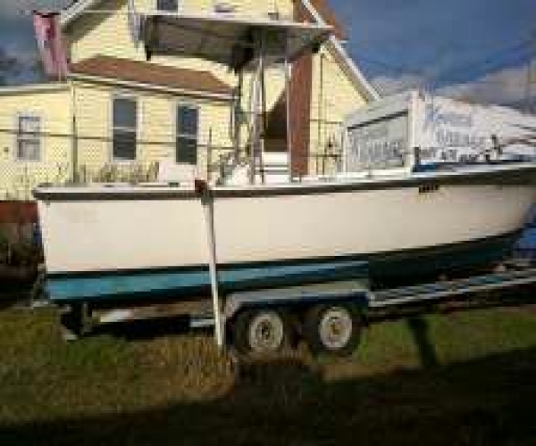 Used Blackfin Boats For Sale by owner | 1978 23 foot Blackfin Center Console