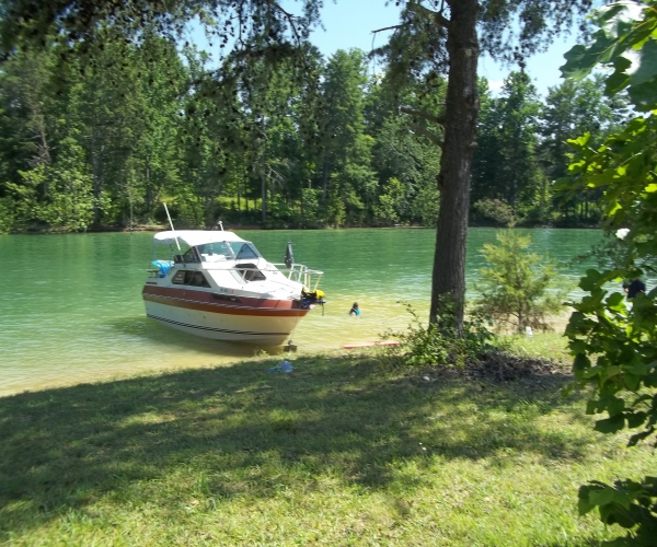 Used Motoryachts For Sale by owner | 1983 Century 5000 sun express