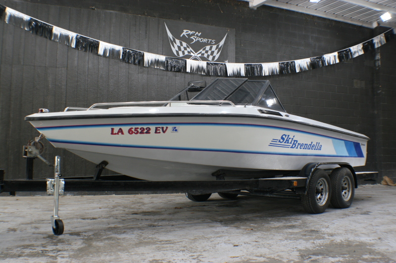 Boats For Sale in San Antonio, Texas by owner | 1989 20 foot Ski Brendella Ski