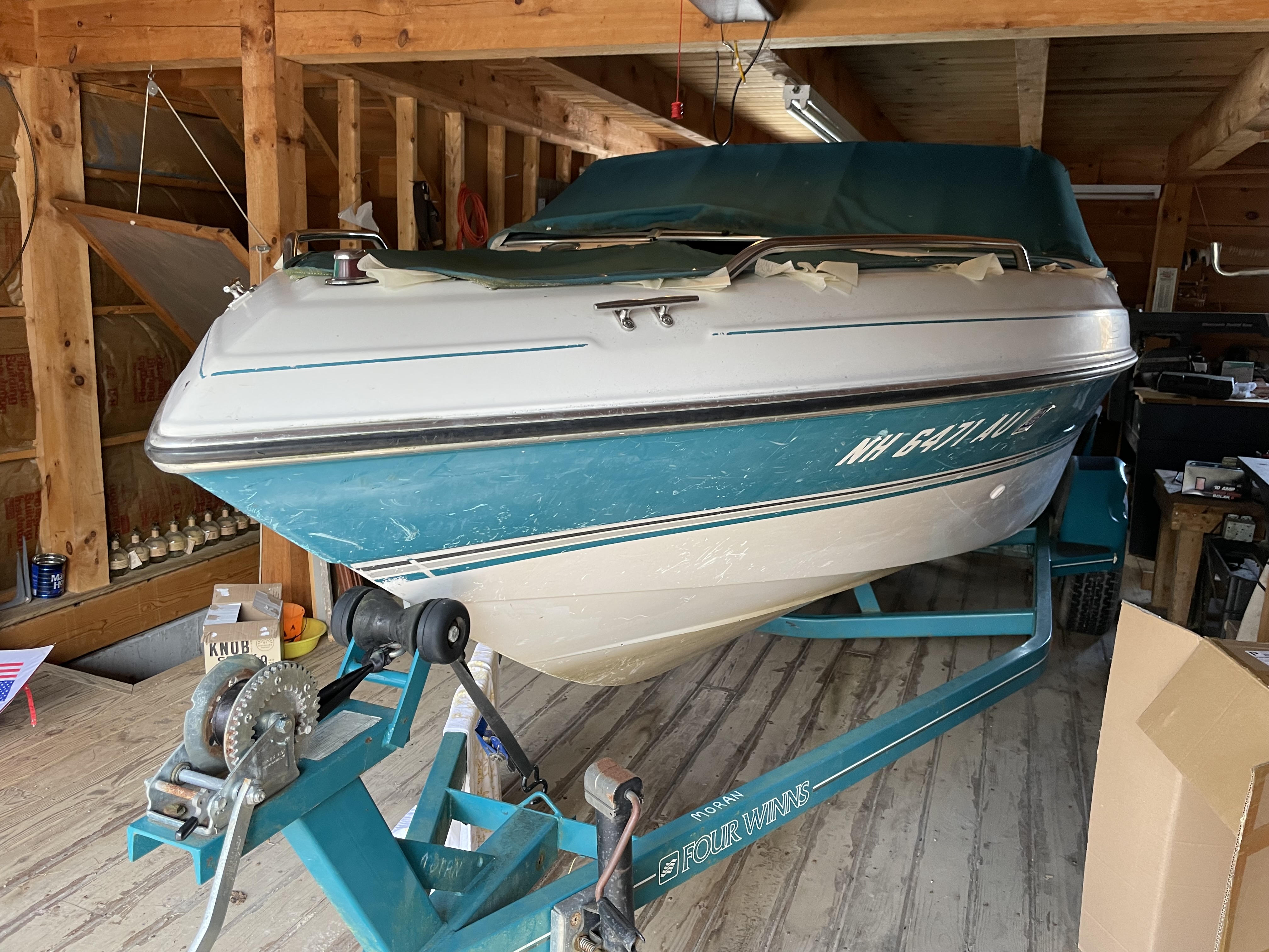 Used FOUR WINNS Boats For Sale in New Hampshire by owner | 1995 19 foot FOUR WINNS horizon