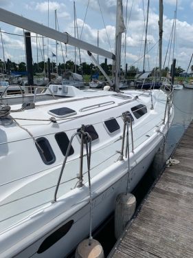 60 Boats For Sale by owner | 2001 Hunter 460