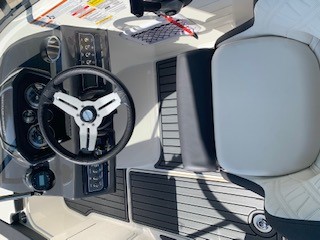 2020 Bayliner VR5 Power boat for sale in Cypress, TX - image 5 