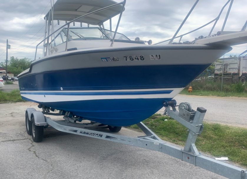Used Power boats For Sale in Maryland by owner | 1989 23 foot Bayliner Trophy