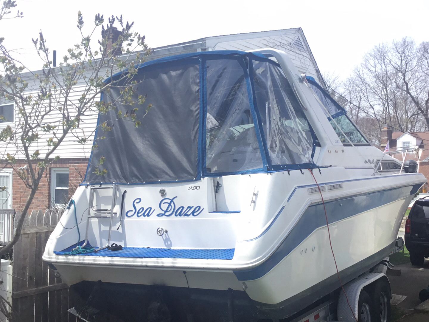 1993 30 foot Sea Ray Cabin CR Power boat for sale in New London, CT - image 4 