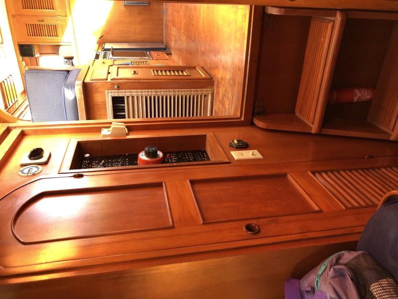 1979 Marine Trader 37 double cabin Power boat for sale in N Kingstown, RI - image 3 