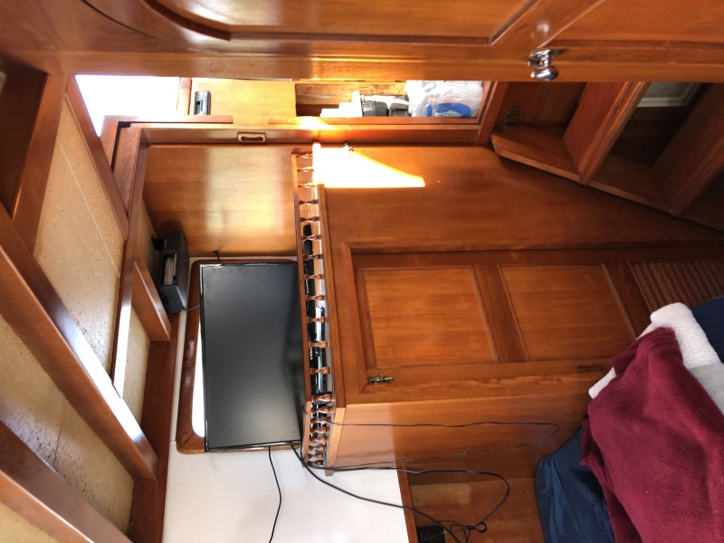 1979 Marine Trader 37 double cabin Power boat for sale in N Kingstown, RI - image 6 