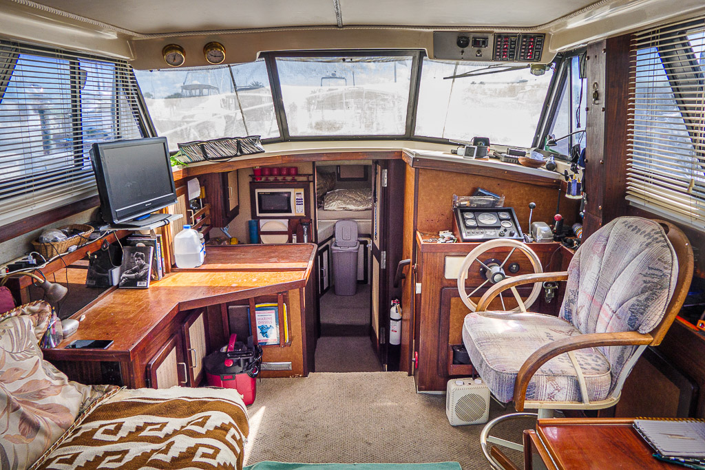 Used Mainship Boats For Sale by owner | 1984 Mainship 34 MK III