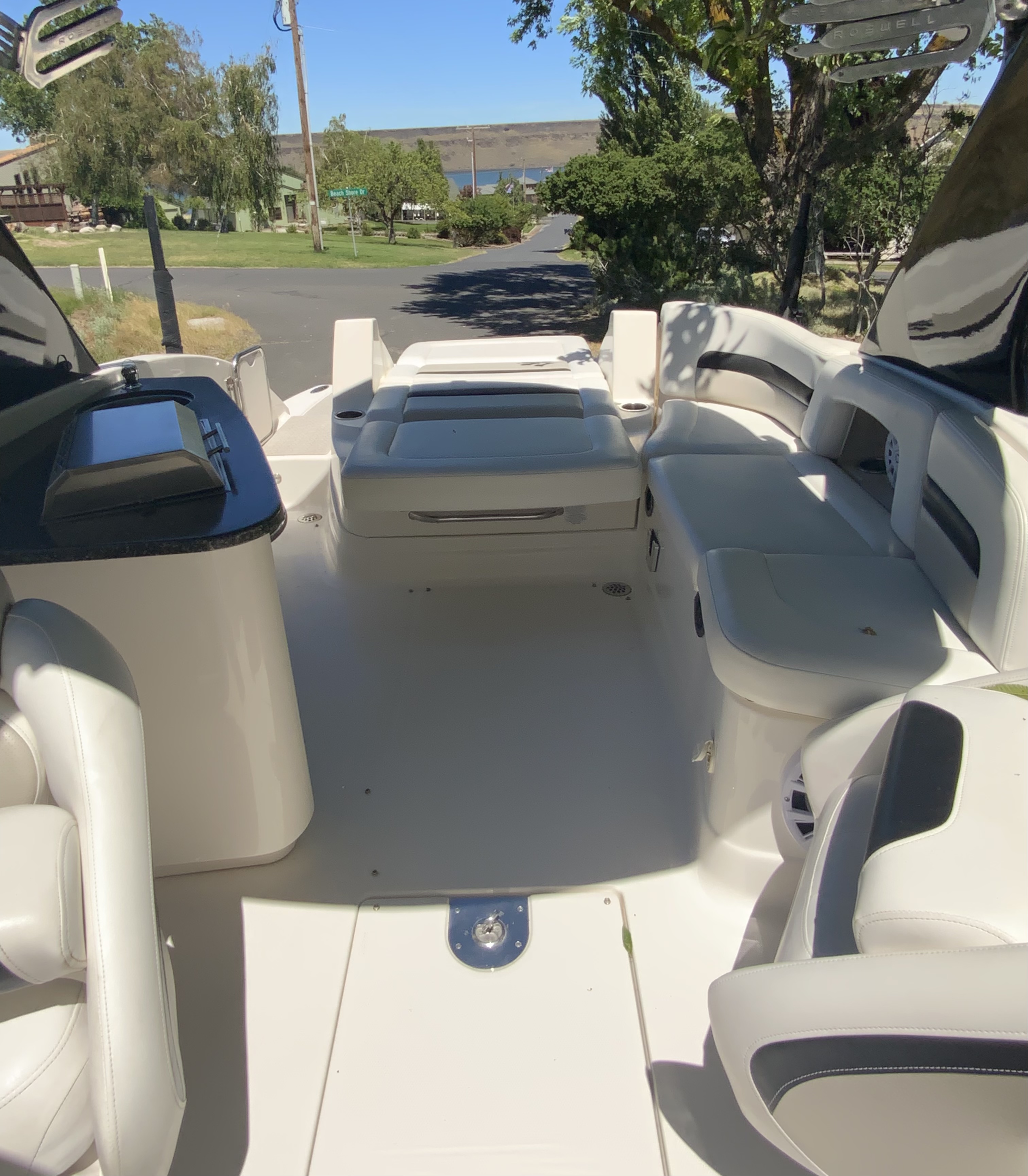 2008 Chaparral 264 Sunesta Power boat for sale in Hermiston, OR - image 8 