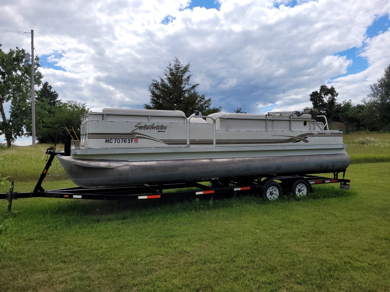 Used Sweetwater pontoon Boats For Sale by owner | 2001 24 foot Sweetwater Fishing pontoon