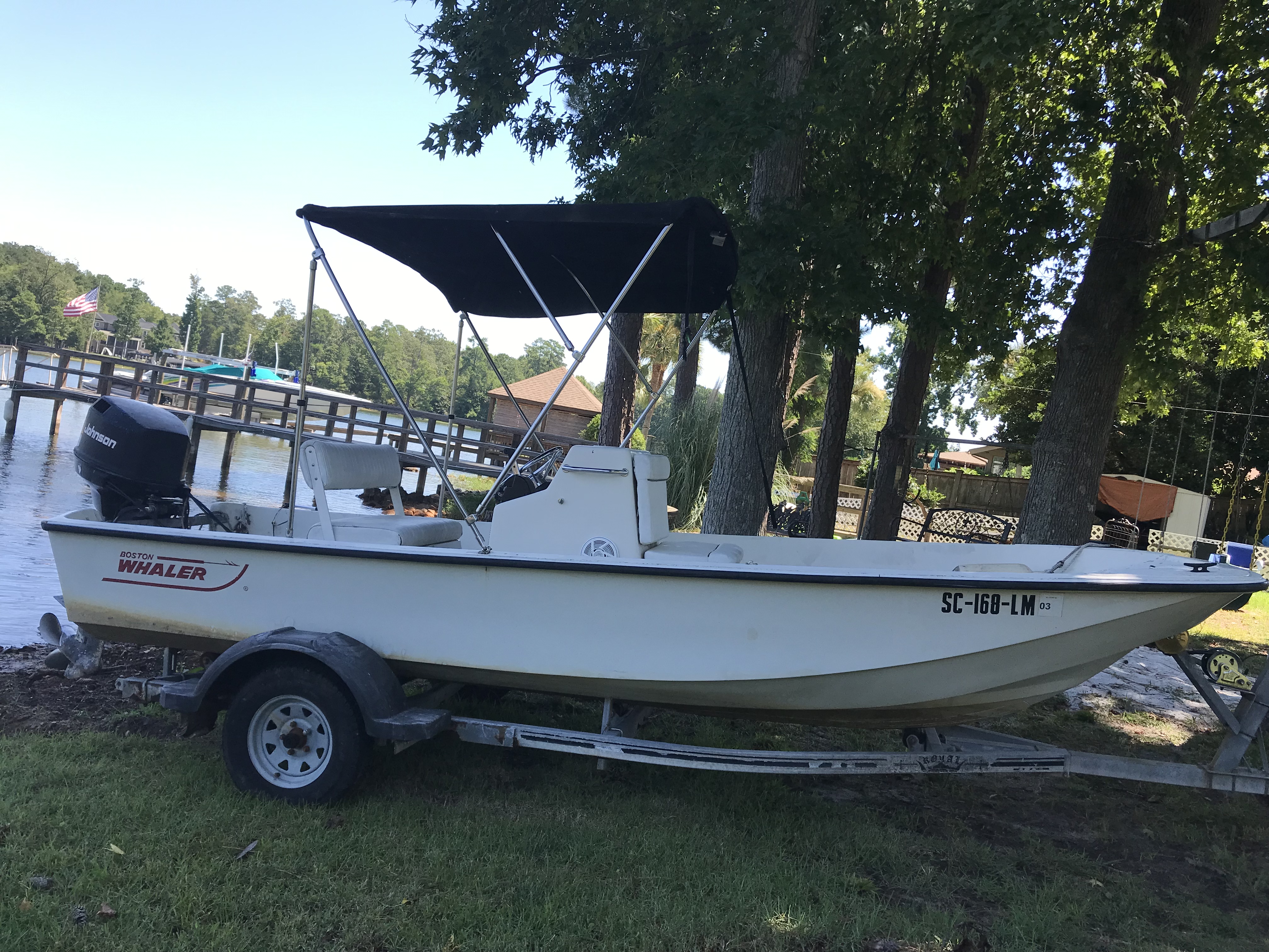 1977 17 foot Boston Whaler Newport Power boat for sale in Chapin, SC - image 4 