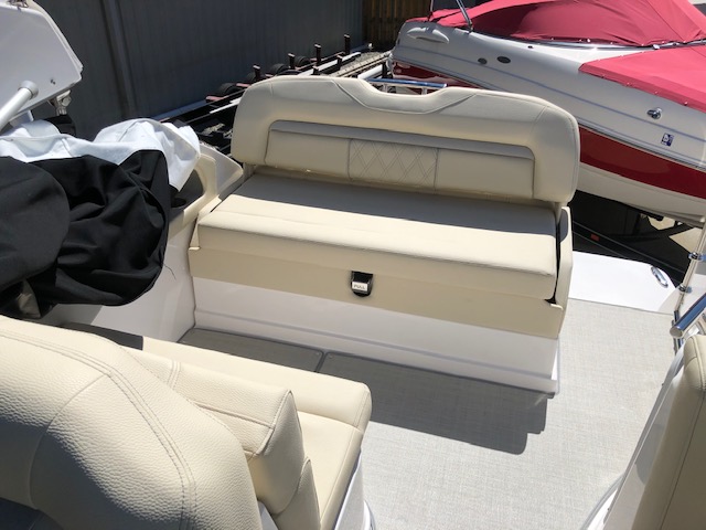 Used Boats For Sale in Roanoke, Virginia by owner | 2020 Regal 28 Express