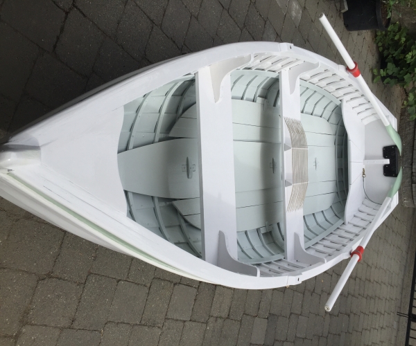 Used Boats For Sale in British Columbia by owner | 1981 12 foot Homemade Wooden clinker rowboat