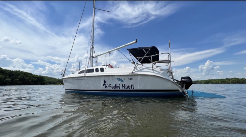 Boats For Sale in Nashville, Tennessee by owner | 1999 Hunter 240