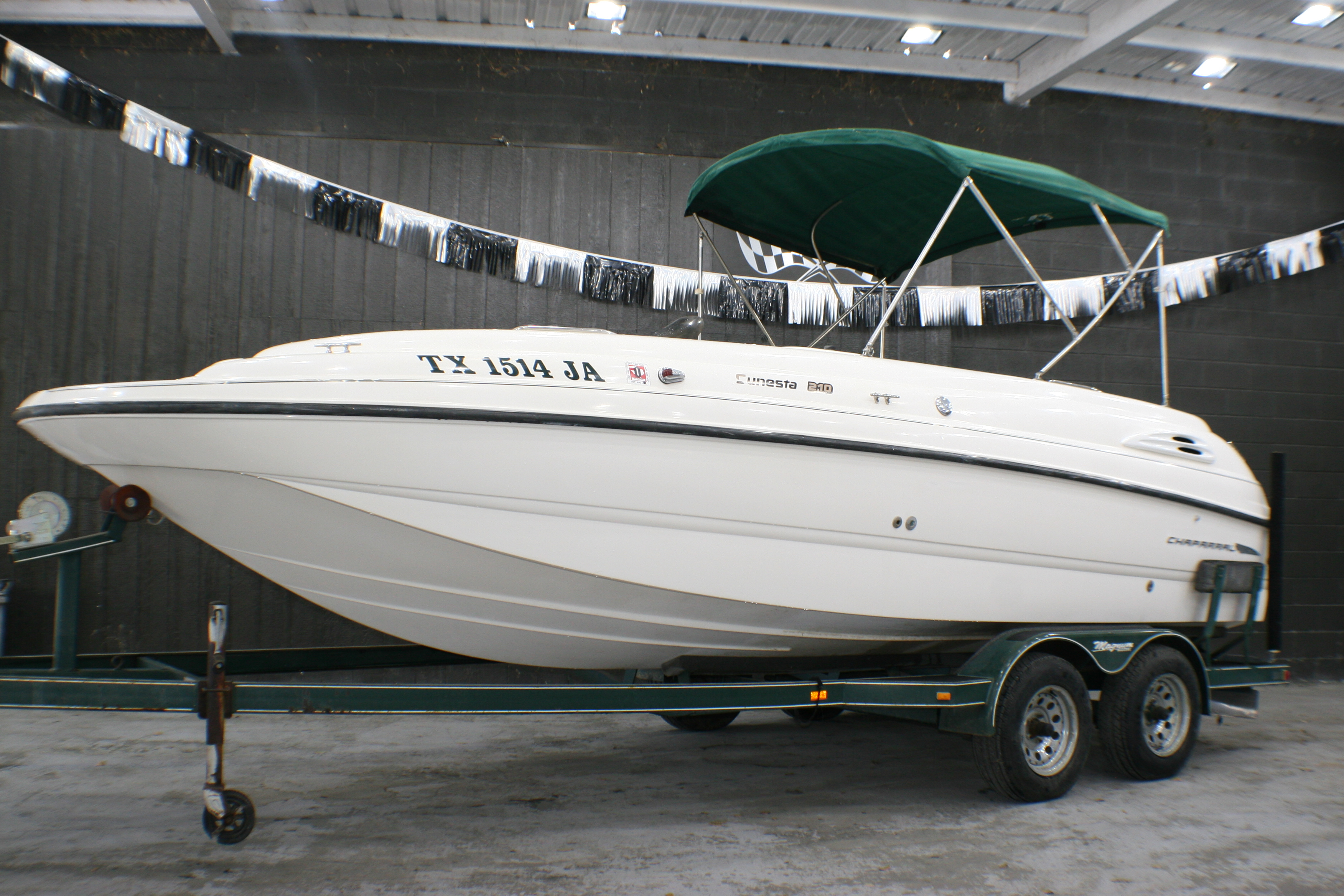 Used Chaparral Deck Boats For Sale by owner | 1998 Chaparral Sunesta 210 DB