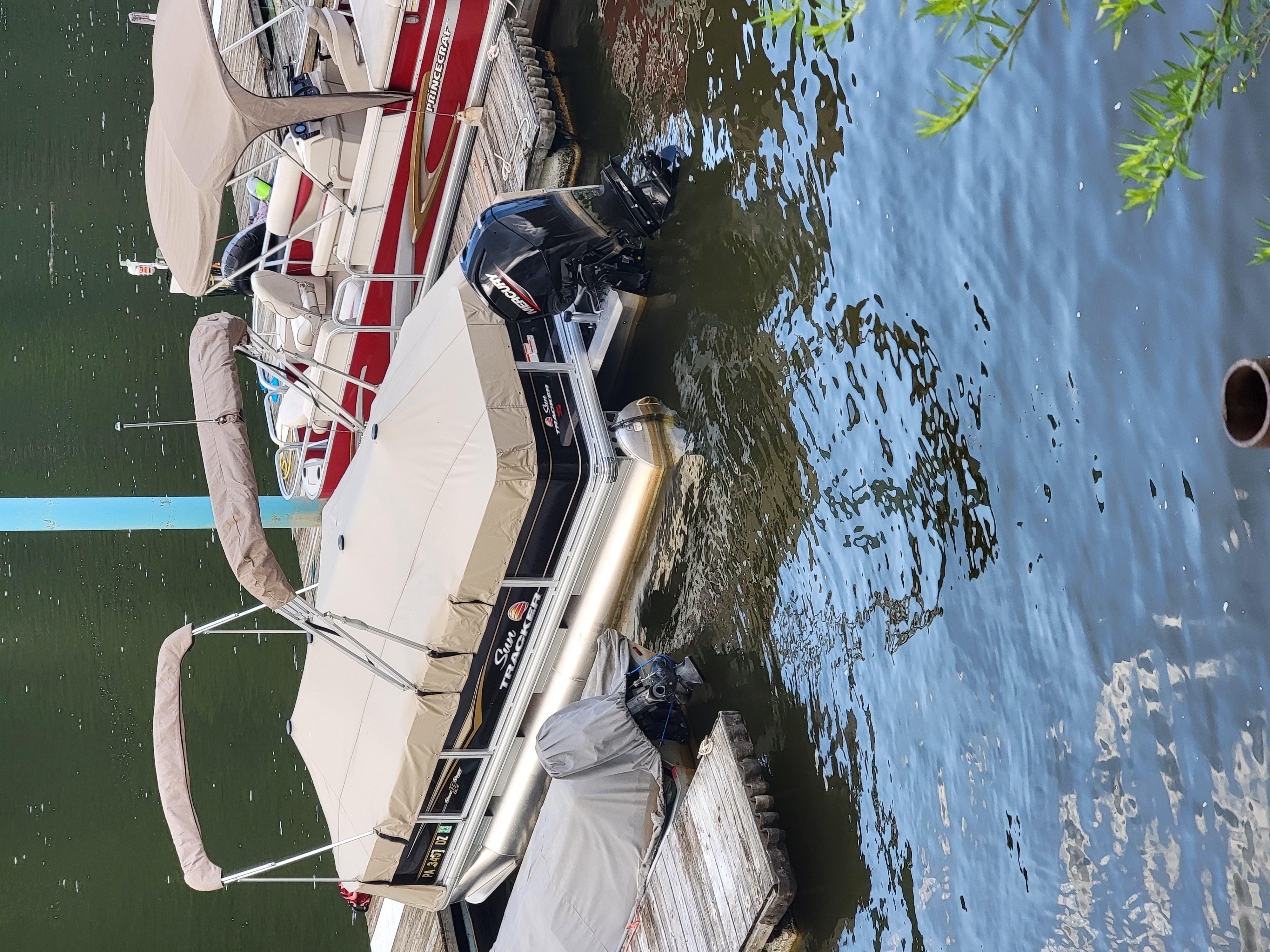 2021 18 foot Sun Tracker Bass Buggy DLX Pontoon Boat for sale in Penn Hills, PA - image 2 