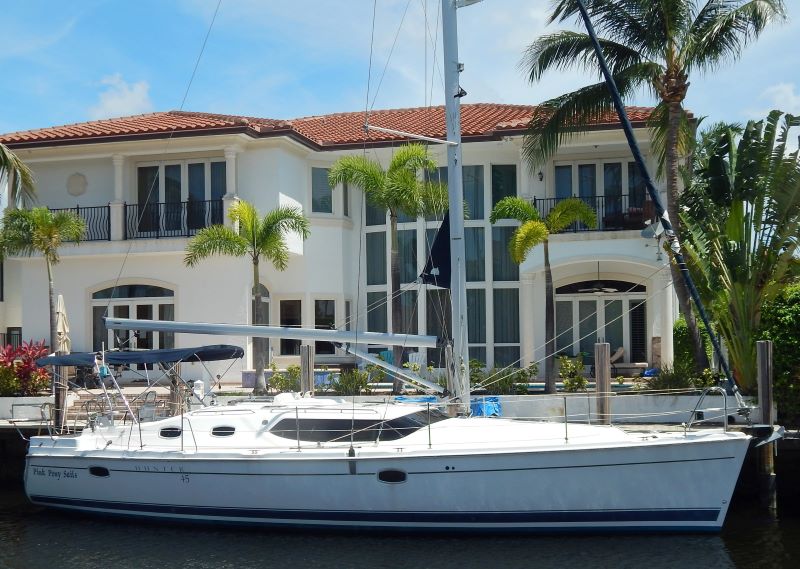 Used Hunter Sailboats For Sale by owner | 2012 45 foot Hunter Deck Salon