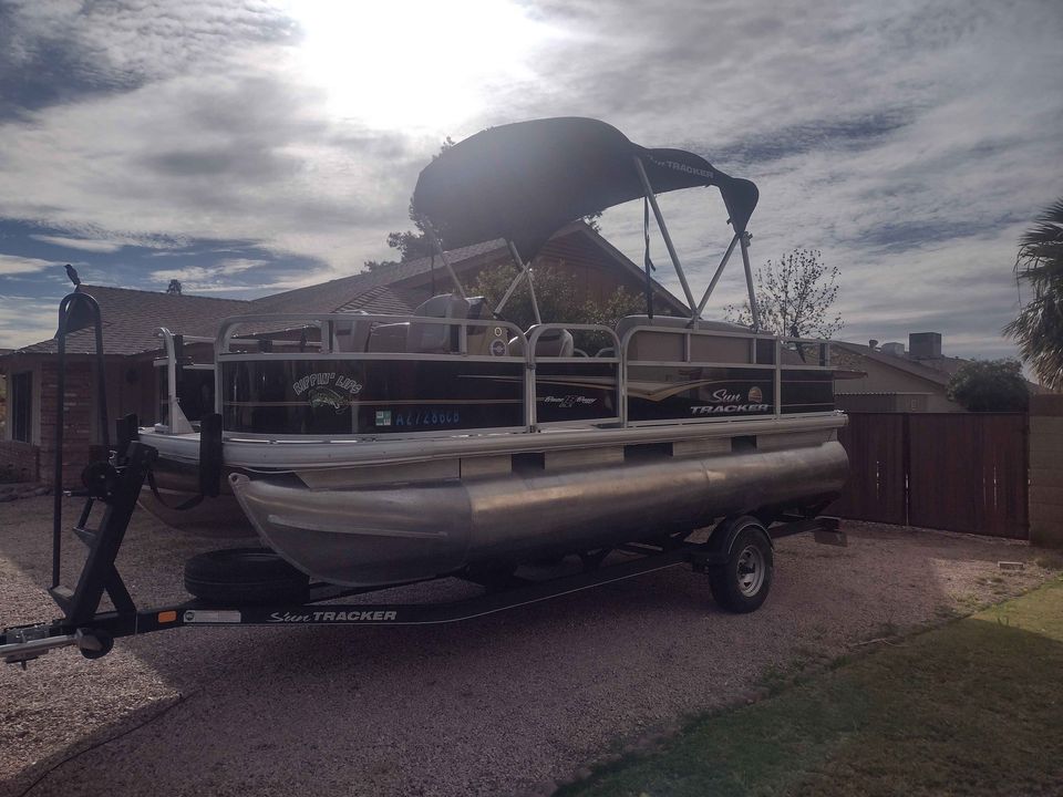 Boats For Sale in Mesa, AZ by owner | 2019 Sun Tracker Bass Buggy 18 DLX