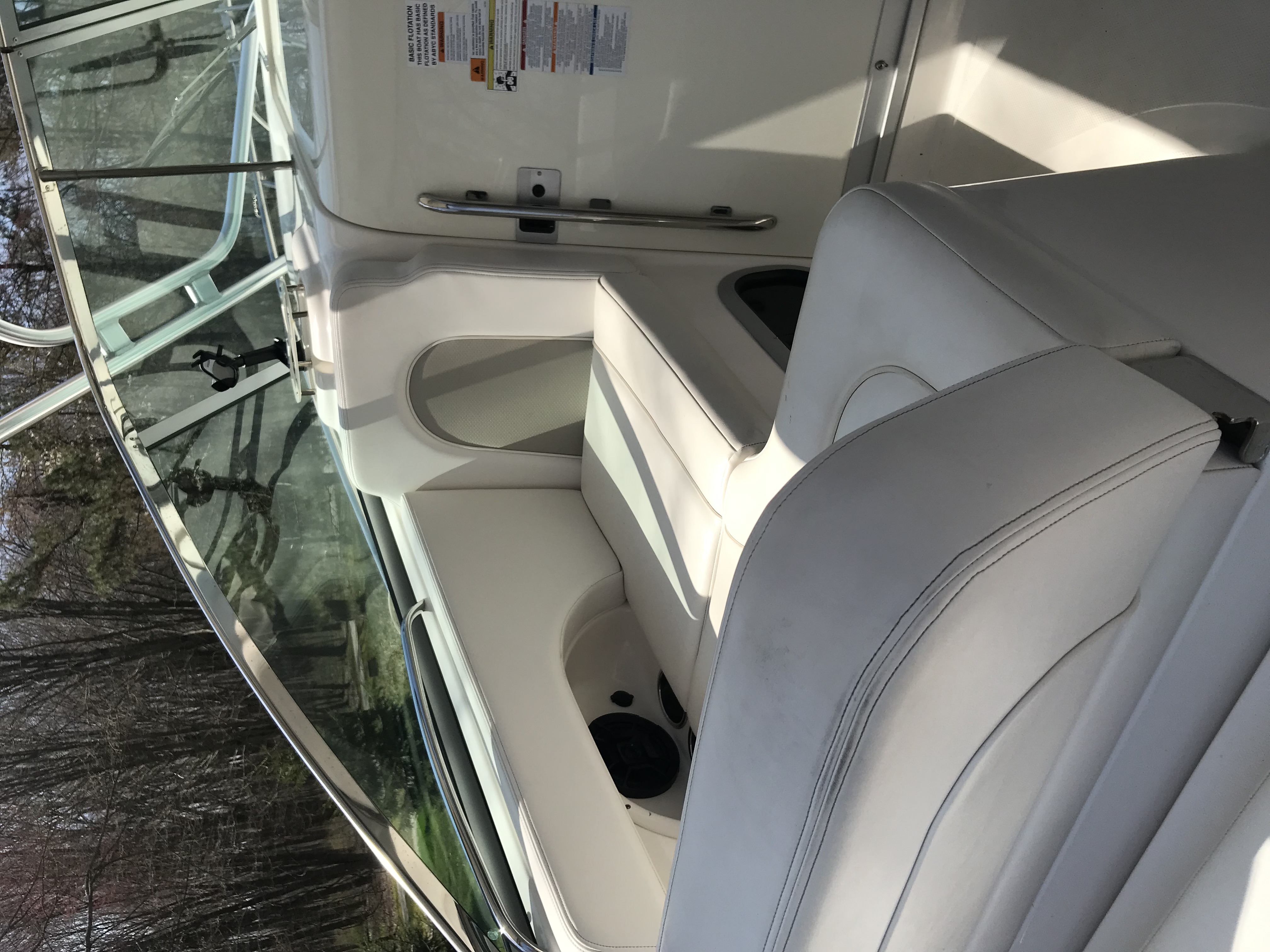 2014 Robalo R 305 wa Power boat for sale in Berlin Hts, OH - image 9 