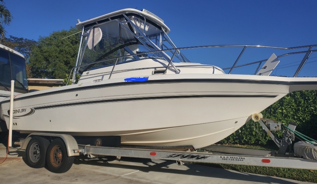 Century Boats For Sale by owner | 2003 Century 2300 WA