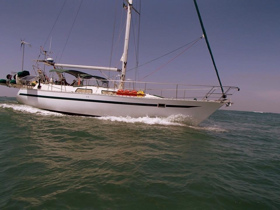 Used Center Cockpit Sailboats For Sale  by owner | 2007 45 foot Cooper Yachts Maple Leaf 45