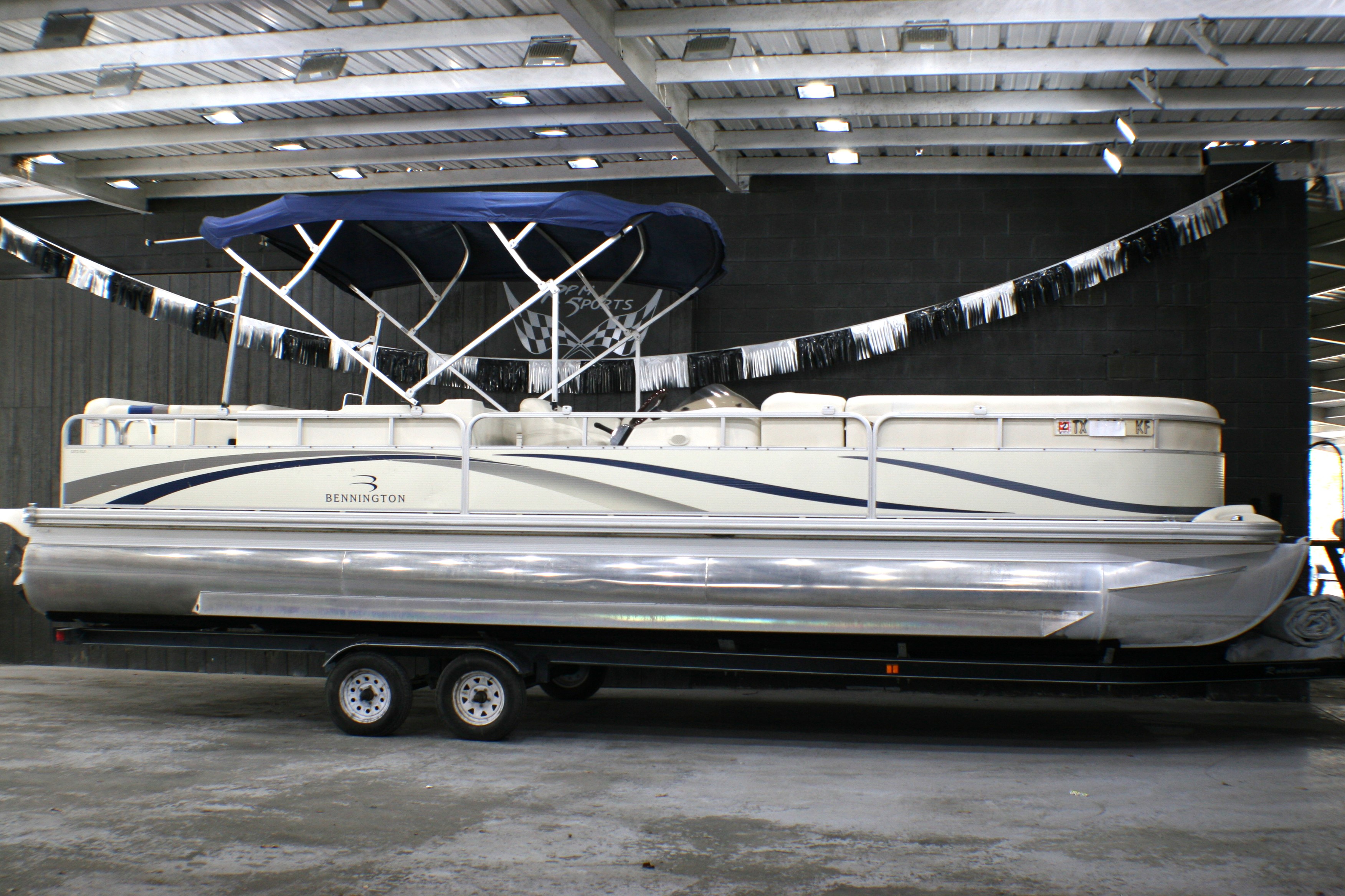 2005 Bennington 2875RLX Pontoon Boat for sale in McQueeney, TX - image 1 
