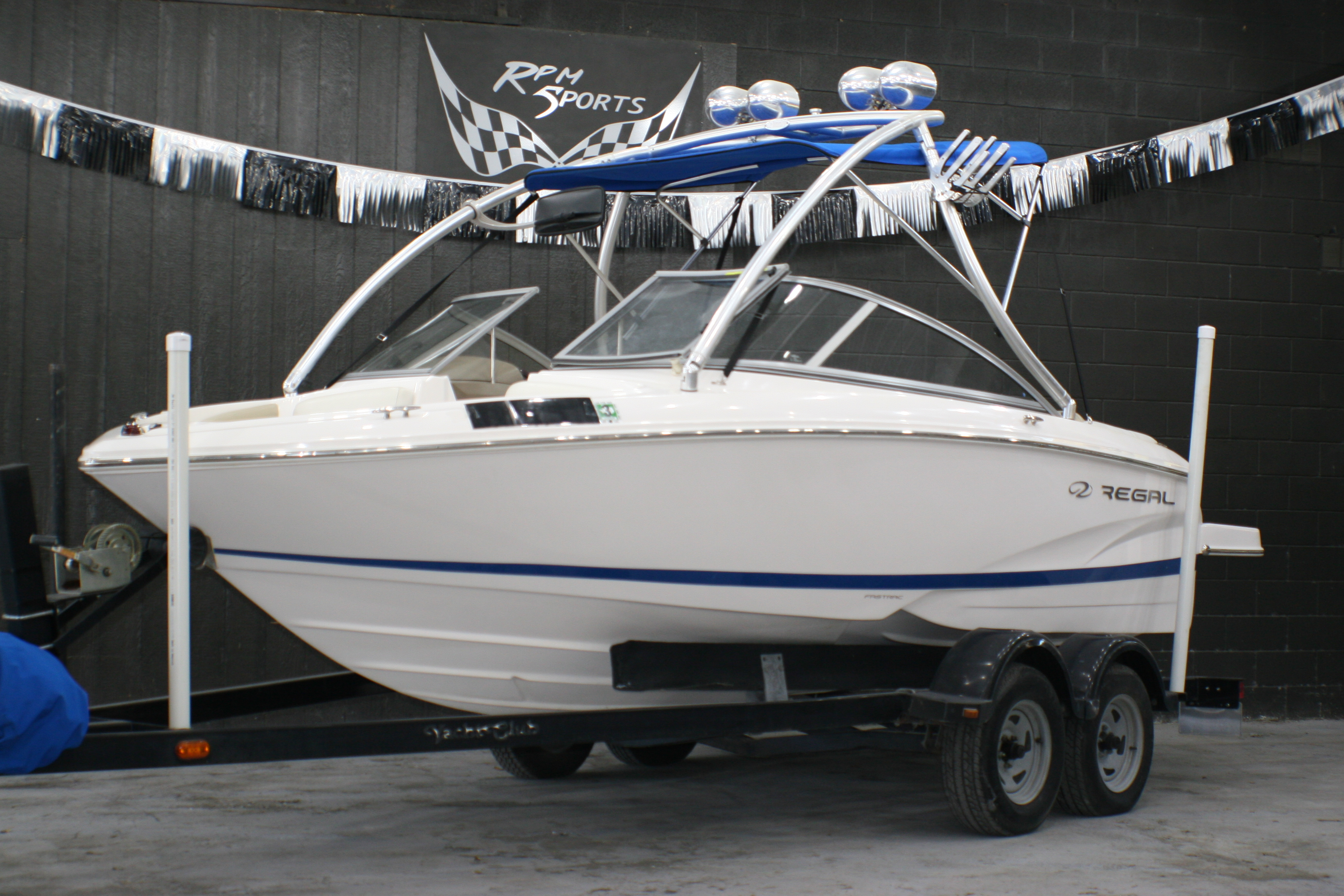 2013 Regal 1900 Power boat for sale in McQueeney, TX - image 1 