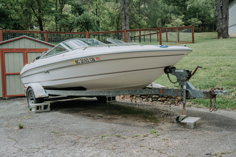 1991 Sea Ray 170 Bowrider Power boat for sale in Asheville, NC - image 5 