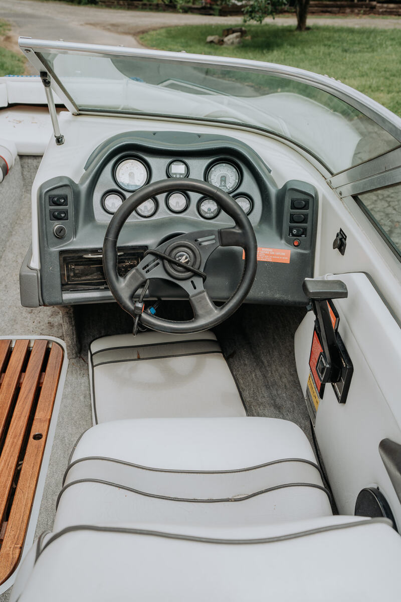 1991 Sea Ray 170 Bowrider Power boat for sale in Asheville, NC - image 7 