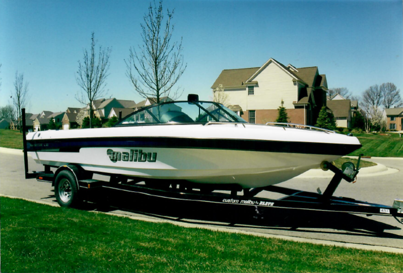 MALIBU Power boats For Sale in Portland, Oregon by owner | 2000 21 foot MALIBU Sunsetter LXI