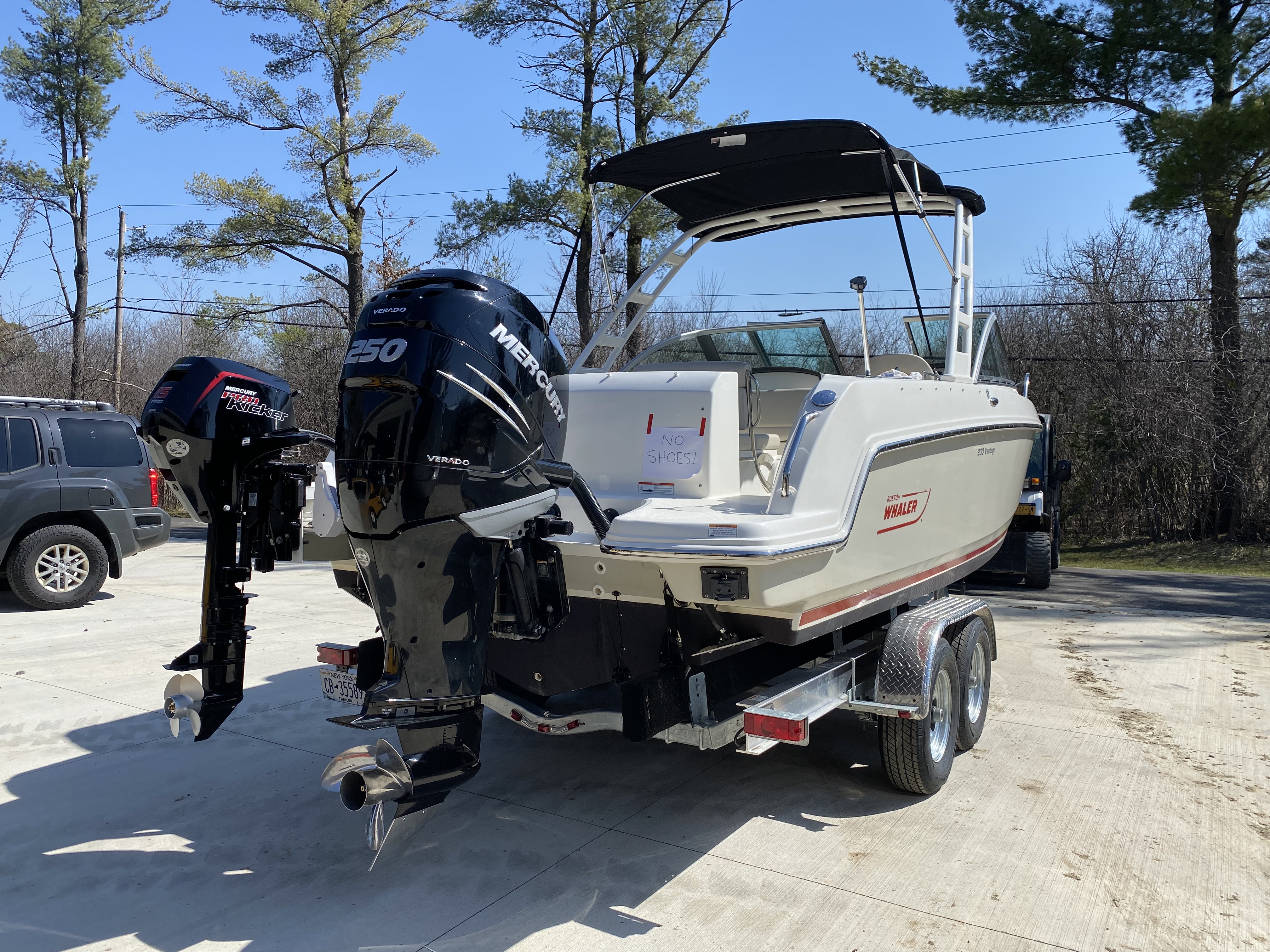 Used Boats For Sale in New York by owner | 2018 Boston Whaler Vantage 230