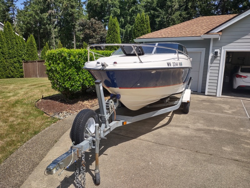 2004 Bayliner 2152 Power boat for sale in Lacey, WA - image 2 