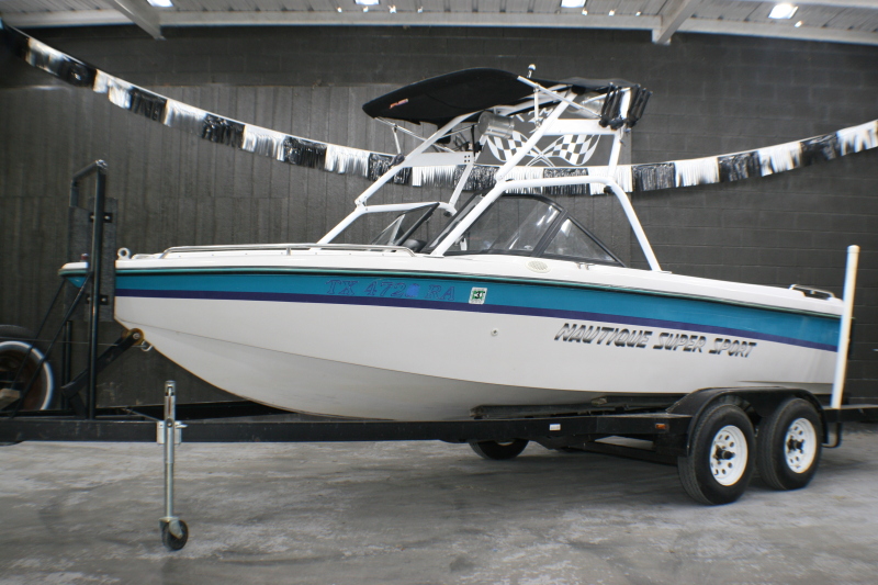 Used Boats For Sale by owner | 1996 23 foot Other Nautique Super Sport