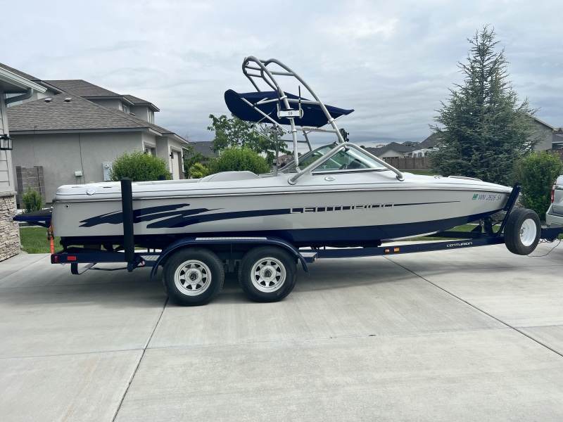 Used Ski Boats For Sale in Washington by owner | 2004 Centurion T-5 Comp