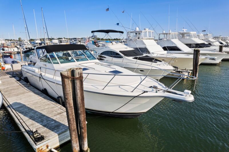 Used Boats For Sale in Hartford, Connecticut by owner | 1994 Tiara 4000 Express