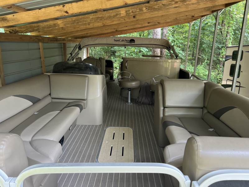 Pontoon Boats For Sale in Little Rock, Arkansas by owner | 2015 22 foot G3 Suncatcher