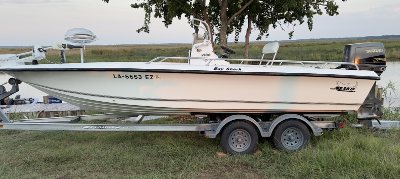 MAKO Boats For Sale in Louisiana by owner | 1999 21 foot MAKO Bay Shark