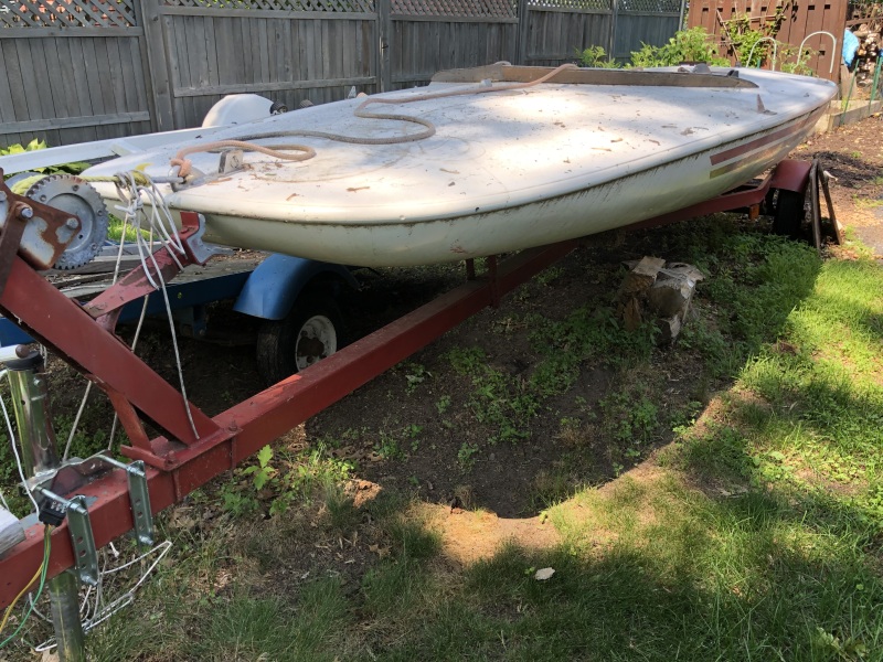 Used Boats For Sale in Rochester, Minnesota by owner | 1982 16 foot Johnson J Scow