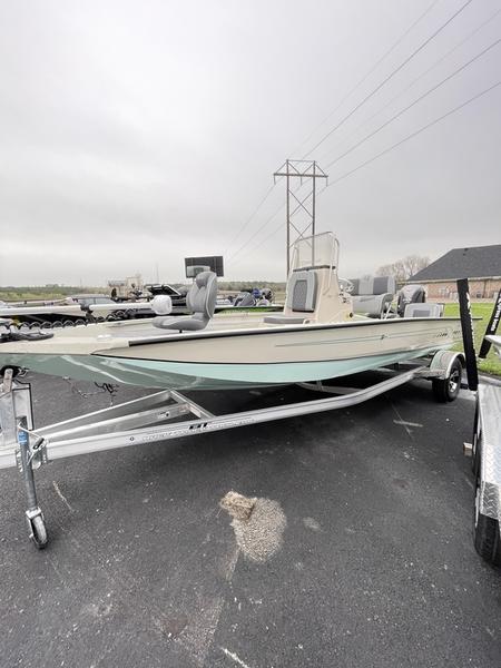 Boats For Sale in Dallas, Texas by owner | 2024 Xpress H20 BAY