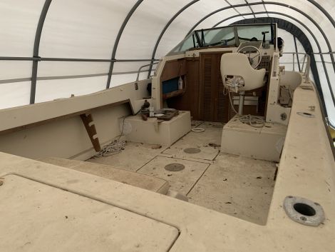 1981 Grady-White 241 Weekender Power boat for sale in Mount Airy, MD - image 3 