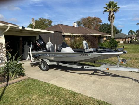 Used Fishing boats For Sale in Beaumont, Texas by owner | 2012 Xpress H17