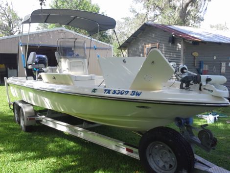 Used Fishing boats For Sale in Texas by owner | 2006 Shearwater X2200