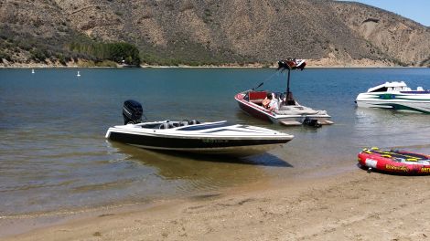 Used Power boats For Sale by owner | 1989 19 foot Ceebees Avenger