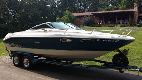 Used Sea Ray Boats For Sale in Ohio by owner | 1996 SeaRay 230 overnighter