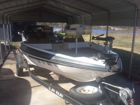 Used Javelin Boats For Sale by owner | 1997 Javelin 369 SDC 