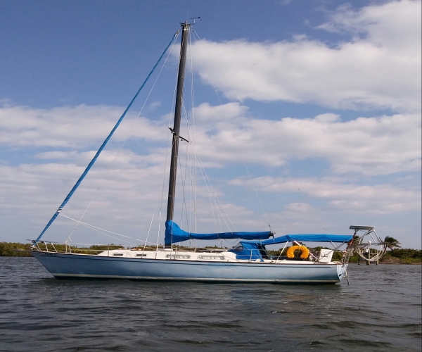 used pearson sailboats